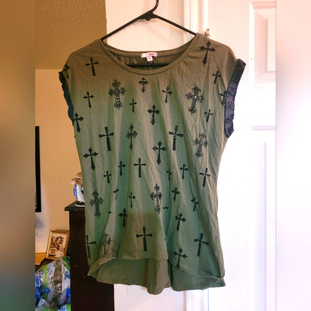 Grunge Style Top